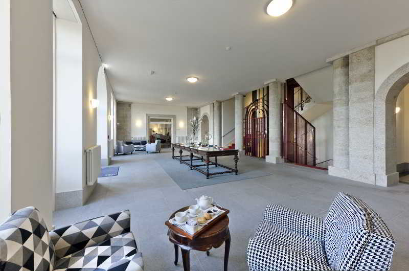 โปซาดา ดา เซรา ดา เอสเตรลา Hotel โกวิลา ภายนอก รูปภาพ